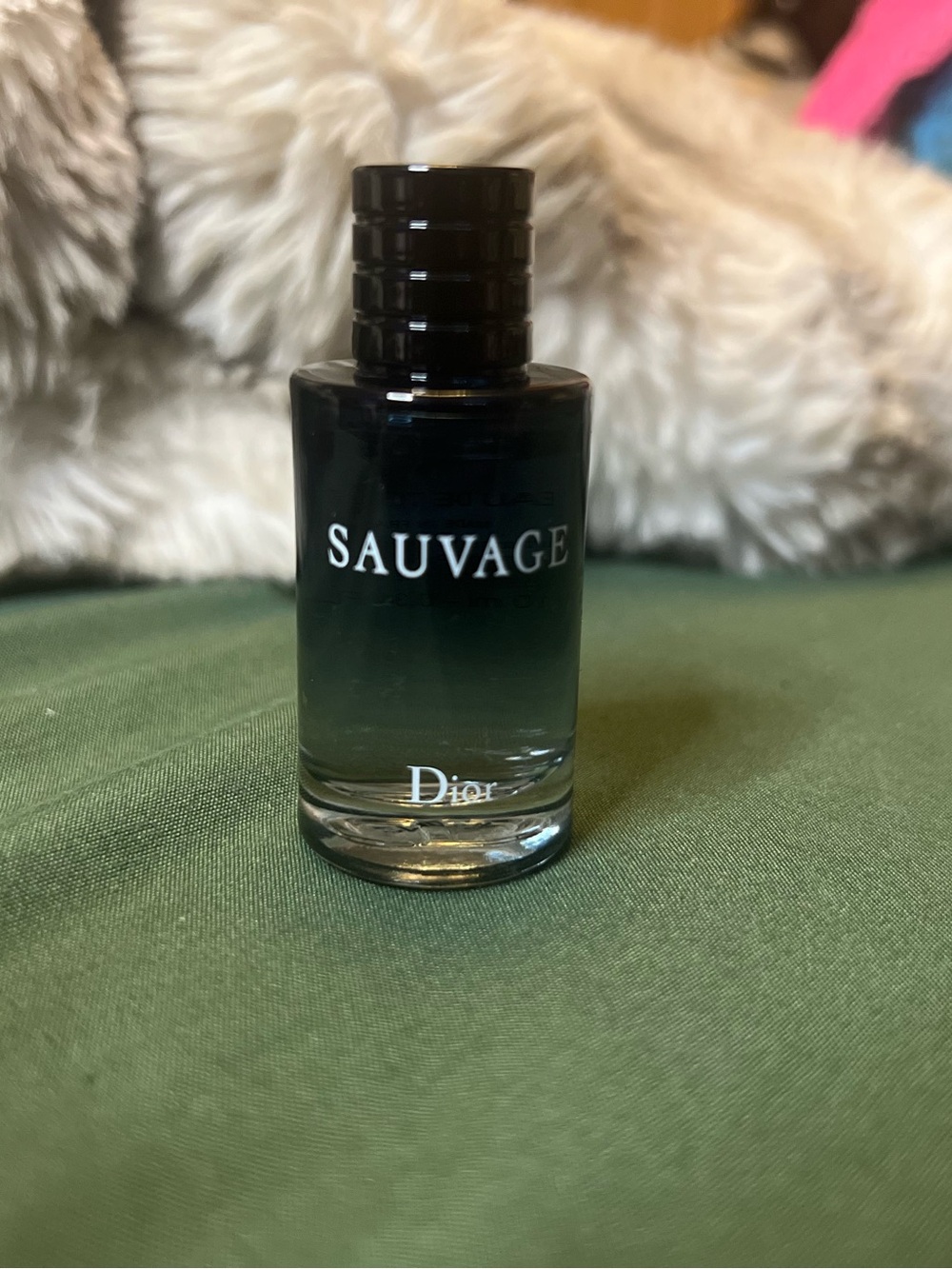 Dior Sauvage Eau de Toilette miniature spray (Retail $40)